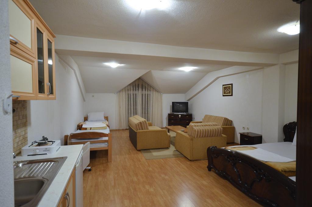 Hotel Venecia Apartments Struga Zimmer foto